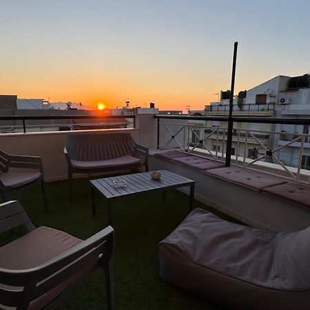 Sunny Apartment For Couples & Friends In Centre Heraklion  Exterior photo